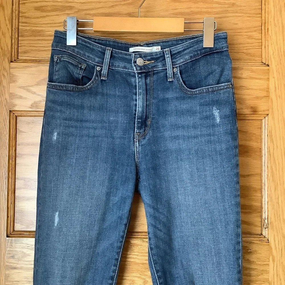 LEVI'S 721 High Rise Distressed Skinny Jeans Raw Hem Blue Size 28 - Picture 4 of 14